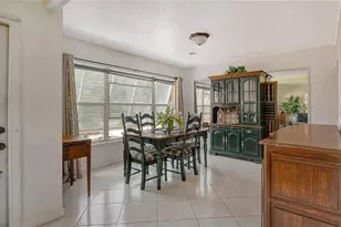 449 Redwood Rd, Venice, FL 34293 - Photo 9