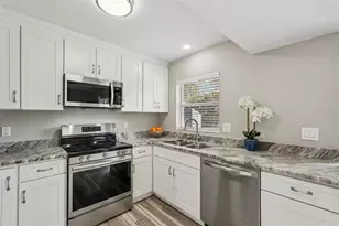 6570 Coliseum Blvd, Port Charlotte, FL 33981 - Photo 9