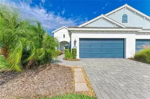 12777 Palatka Dr, Venice, FL 34292 - Photo 3