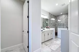 12590 Palatka Dr, Venice, FL 34293 - Photo 37