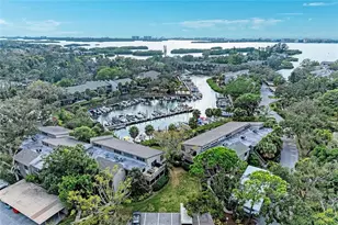 1505 Pelican Point Dr, Sarasota, FL 34231 - Photo 85