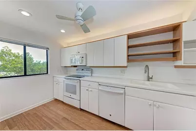 1505 Pelican Point Drive #271, Sarasota, FL 34231 - Photo 19