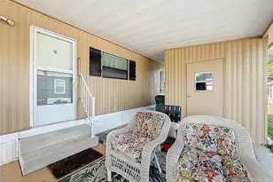 109 Lyonia Ln, Wildwood, FL 34785 - Photo 5