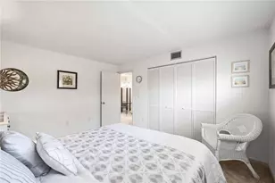 236 Harbor Dr S, Venice, FL 34285 - Photo 19