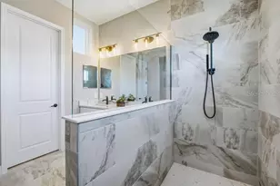 12365 Vieste Ct, Venice, FL 34293 - Photo 23