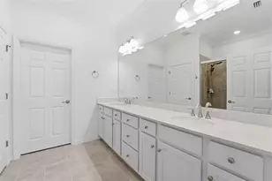 10212 Staggerbush Dr, Venice, FL 34293 - Photo 27