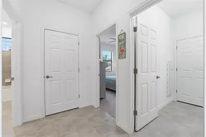 10212 Staggerbush Drive #202, Venice, FL 34293 - Photo 9