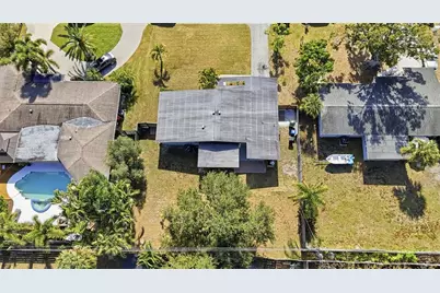 3317 Bougainvillea Street, Sarasota, FL 34239 - Photo 47