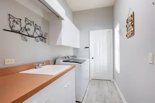 814 Adonis Pl, Venice, FL 34292 - Photo 29