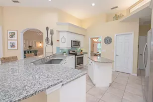 8432 Woodbriar Dr, Sarasota, FL 34238 - Photo 19