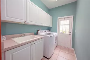 8432 Woodbriar Dr, Sarasota, FL 34238 - Photo 53