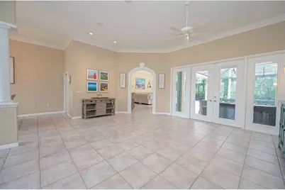 8432 Woodbriar Drive, Sarasota, FL 34238 - Photo 27