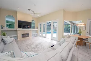 8432 Woodbriar Dr, Sarasota, FL 34238 - Photo 15