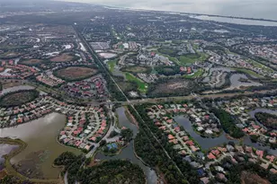 8432 Woodbriar Dr, Sarasota, FL 34238 - Photo 77