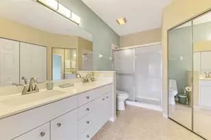 414 Laurel Lake Dr, Venice, FL 34292 - Photo 35