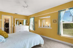 72 Circlewood Dr, Venice, FL 34293 - Photo 39