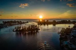 72 Circlewood Dr, Venice, FL 34293 - Photo 51