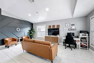 10406 Paragon Pl, Riverview, FL 33578 - Photo 7