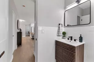 2242 Sunnyside Ln, Sarasota, FL 34239 - Photo 31