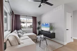 2242 Sunnyside Ln, Sarasota, FL 34239 - Photo 7