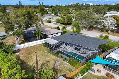 2242 Sunnyside Lane, Sarasota, FL 34239 - Photo 45