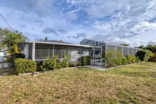 2242 Sunnyside Ln, Sarasota, FL 34239 - Photo 41