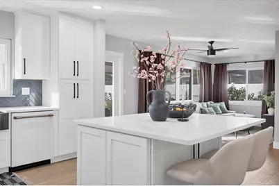 2242 Sunnyside Lane, Sarasota, FL 34239 - Photo 19