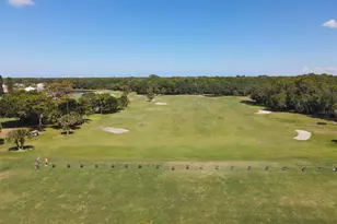 421 Pinewood Lake Dr, Venice, FL 34285 - Photo 71