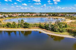 421 Pinewood Lake Dr, Venice, FL 34285 - Photo 25