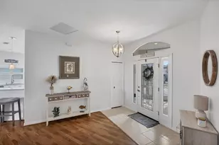 421 Pinewood Lake Dr, Venice, FL 34285 - Photo 35