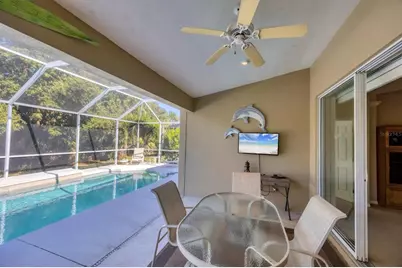 407 Pinewood Lake Drive, Venice, FL 34285 - Photo 17