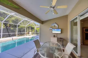 407 Pinewood Lake Dr, Venice, FL 34285 - Photo 17