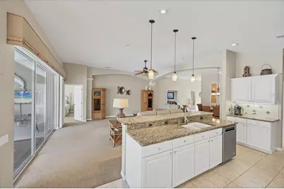 407 Pinewood Lake Drive, Venice, FL 34285 - Photo 31