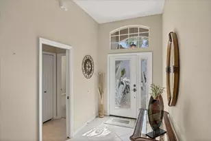 407 Pinewood Lake Dr, Venice, FL 34285 - Photo 53