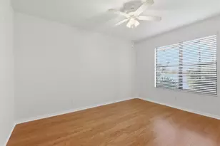 1379 Maseno Dr, Venice, FL 34292 - Photo 23