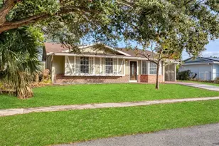 8158 Boca Grande Ave, North Port, FL 34287 - Photo 3