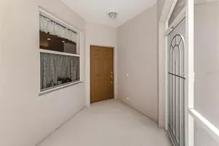 4123 Cascade Falls Dr, Sarasota, FL 34243 - Photo 7