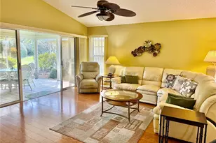 714 Harrington Lake Dr S, Venice, FL 34293 - Photo 3