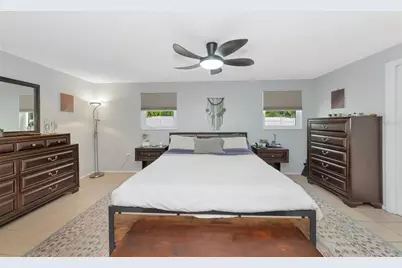 8120 Lombra Avenue, North Port, FL 34287 - Photo 17