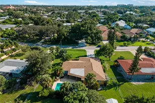 424 Baycrest Dr, Venice, FL 34285 - Photo 39