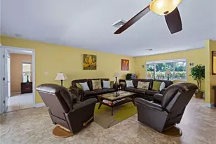 424 Baycrest Dr, Venice, FL 34285 - Photo 13