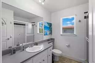 424 Baycrest Dr, Venice, FL 34285 - Photo 23