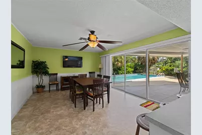 424 Baycrest Drive, Venice, FL 34285 - Photo 5