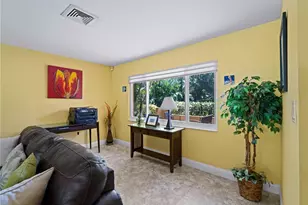 424 Baycrest Dr, Venice, FL 34285 - Photo 15