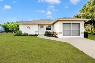 1127 S Venice Blvd, Venice, FL 34293 - Photo 1