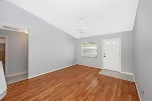 1127 S Venice Blvd, Venice, FL 34293 - Photo 3