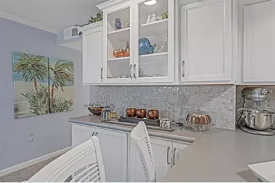 460 Base Avenue E #113, Venice, FL 34285 - Photo 19