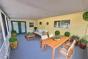 1210 Laurel Ave, Venice, FL 34285 - Photo 15