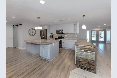 1243 Pine Needle Road, Venice, FL 34285 - Photo 11