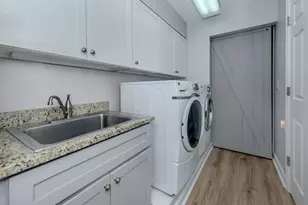 1243 Pine Needle Rd, Venice, FL 34285 - Photo 15